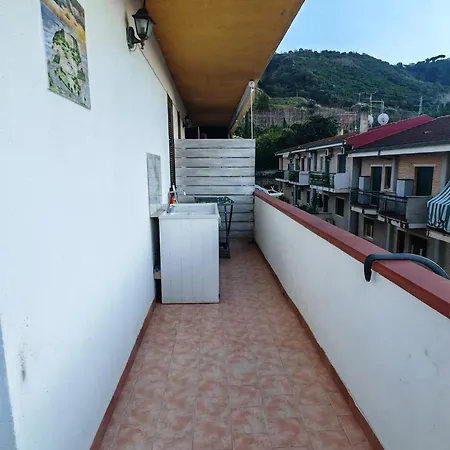 A Due Minuti Dal Mare -vista Mare 公寓