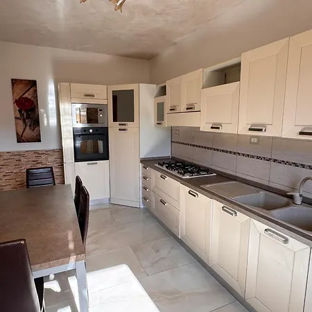 Apartment A Due Minuti Dal Mare -vista Mare Tropea