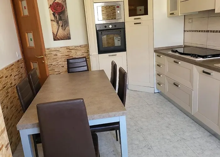 A Due Minuti Dal Mare -vista Mare Tropea